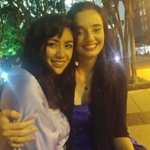 Meet your Posher, Helen